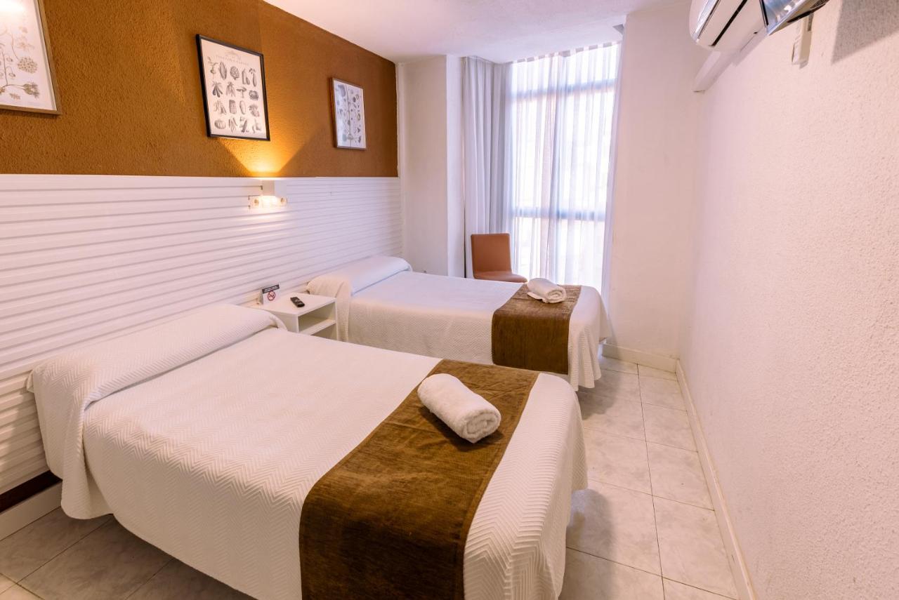 Pension Venecia Pinto Exterior foto
